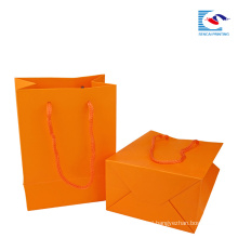 free sample white folding gift paper packaging box with rope handle